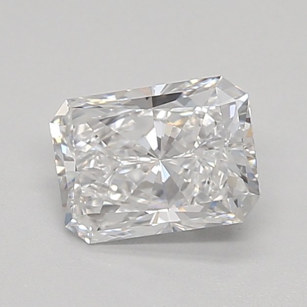 0.69ct D VVS1 Radiant (IGI)