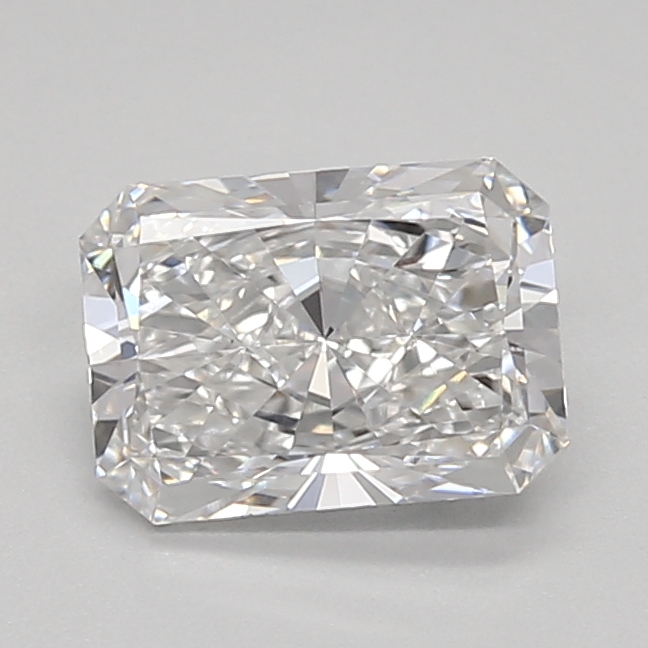 0.97ct E VVS2 Radiant (IGI)
