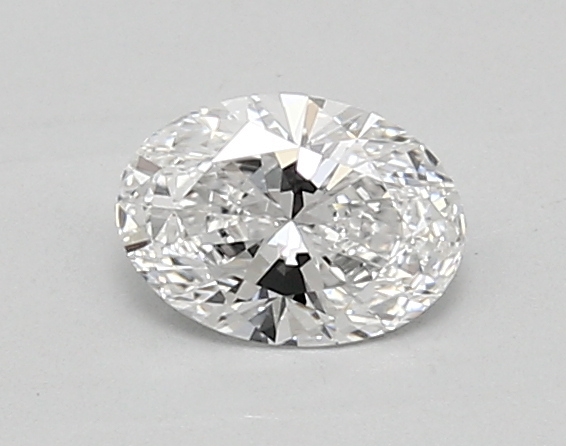 0.62ct E VVS2 Oval (IGI)