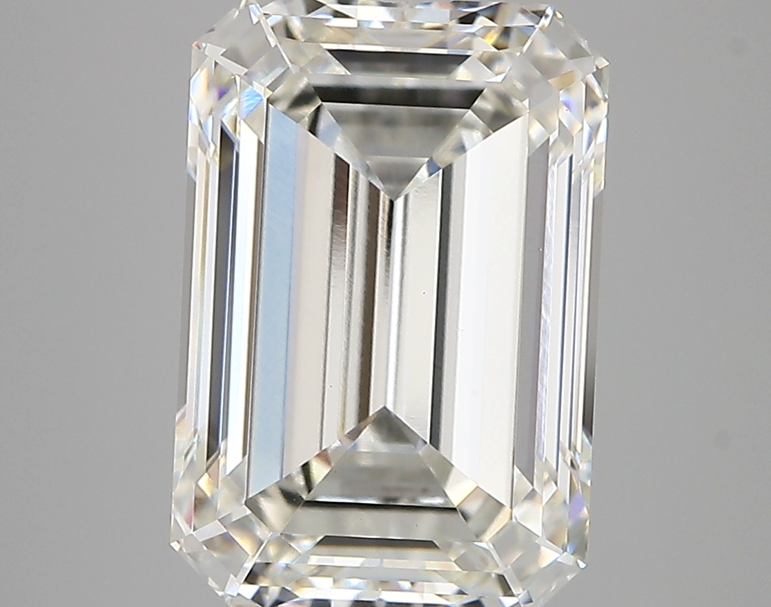 6.31ct G VVS2 Emerald (IGI)