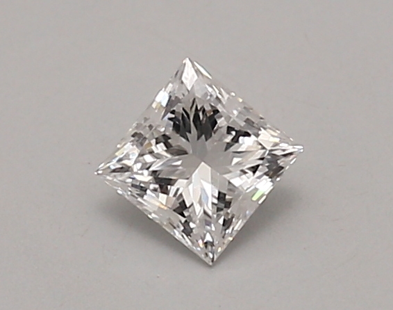0.46ct E VVS2 Princess (IGI)