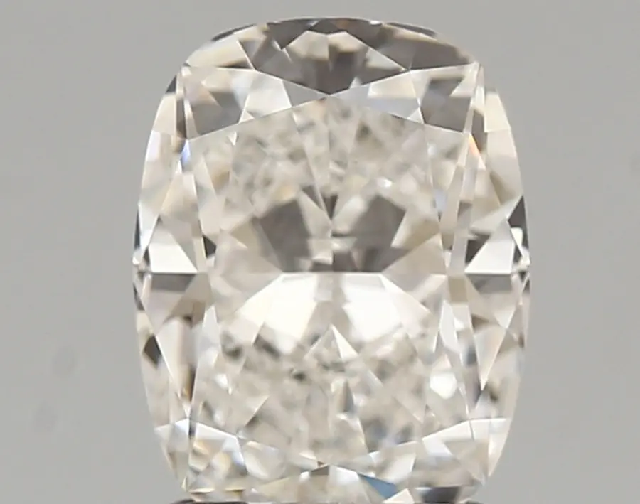 1.81ct E VVS2 Cushion (IGI)