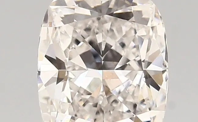 1.77ct E VVS2 Cushion (IGI)