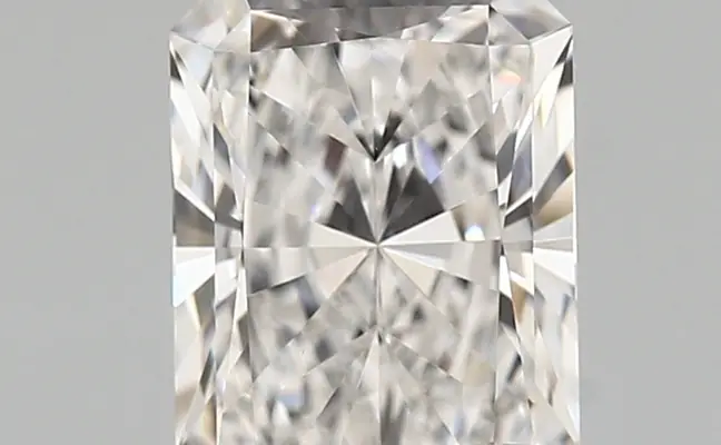 1.76ct D VVS2 Radiant (IGI)