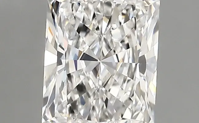 1.64ct E VVS2 Radiant (IGI)