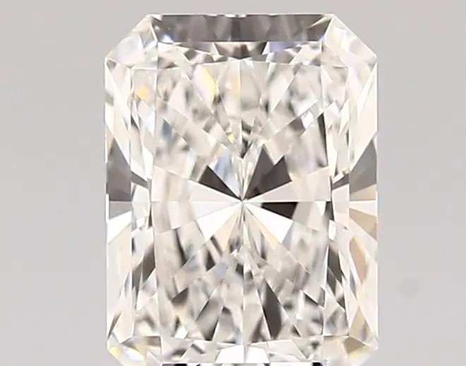 1.40ct E VVS2 Radiant (IGI)