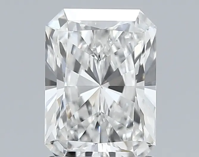 1.38ct E VVS1 Radiant (IGI)