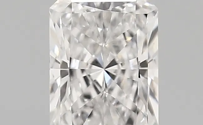 1.38ct D VVS2 Radiant (IGI)