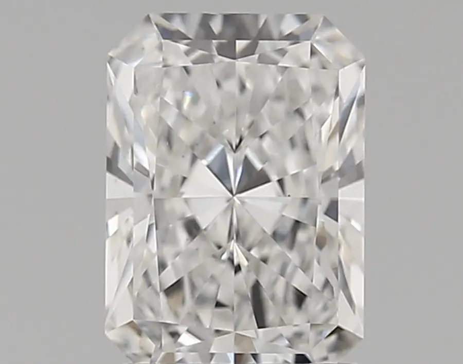 1.37ct E VVS2 Radiant (IGI)