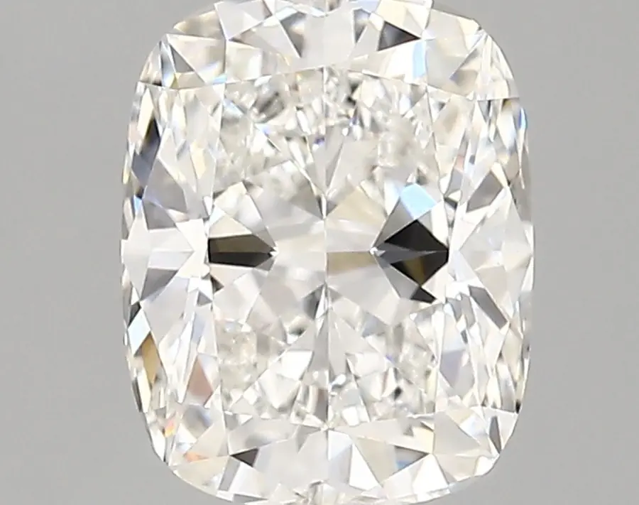 1.37ct E VVS2 Cushion (IGI)