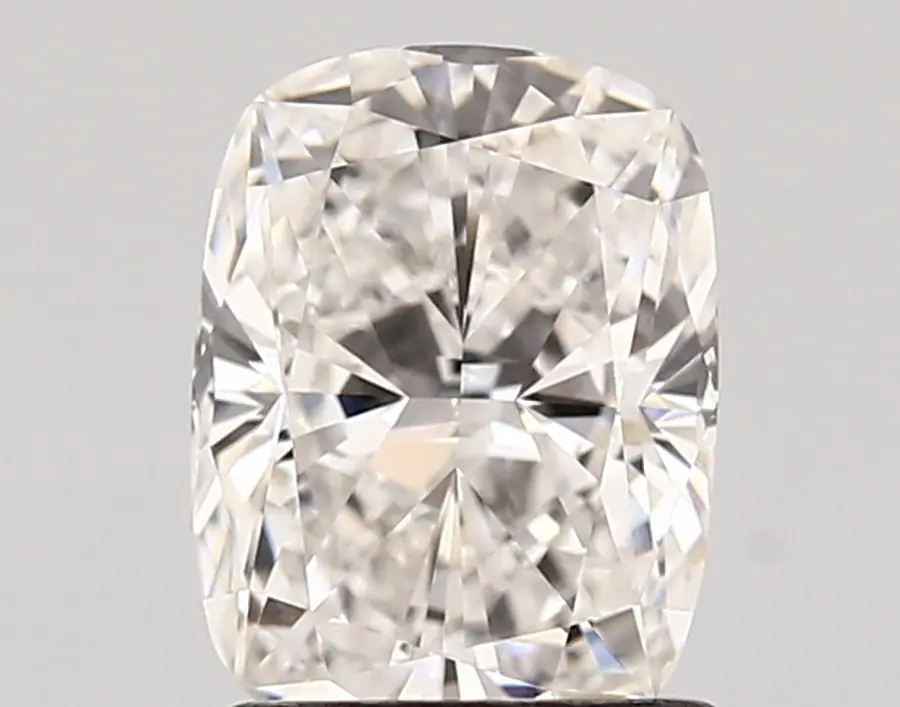 1.37ct E VVS2 Cushion (IGI)