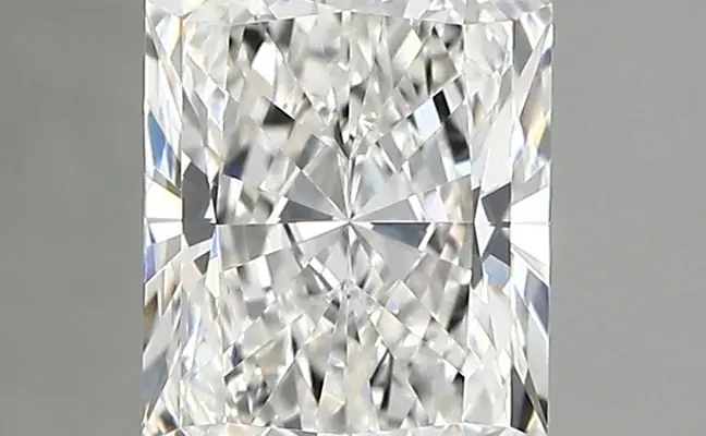 1.36ct E VVS1 Radiant (IGI)