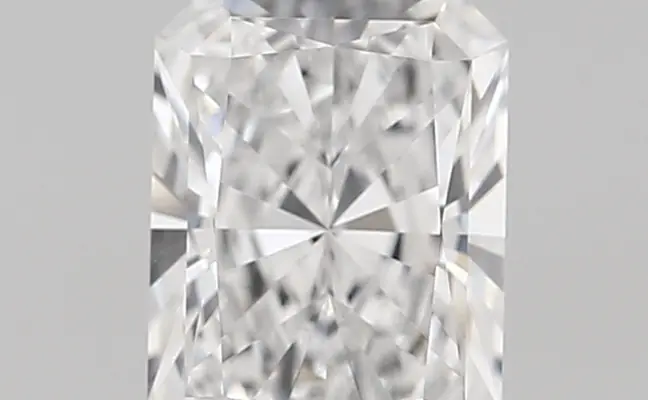 1.35ct D VVS1 Radiant (IGI)