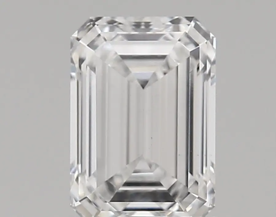 1.35ct E VS1 Emerald (IGI)