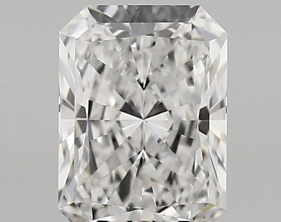 1.34ct E VVS2 Radiant (IGI)
