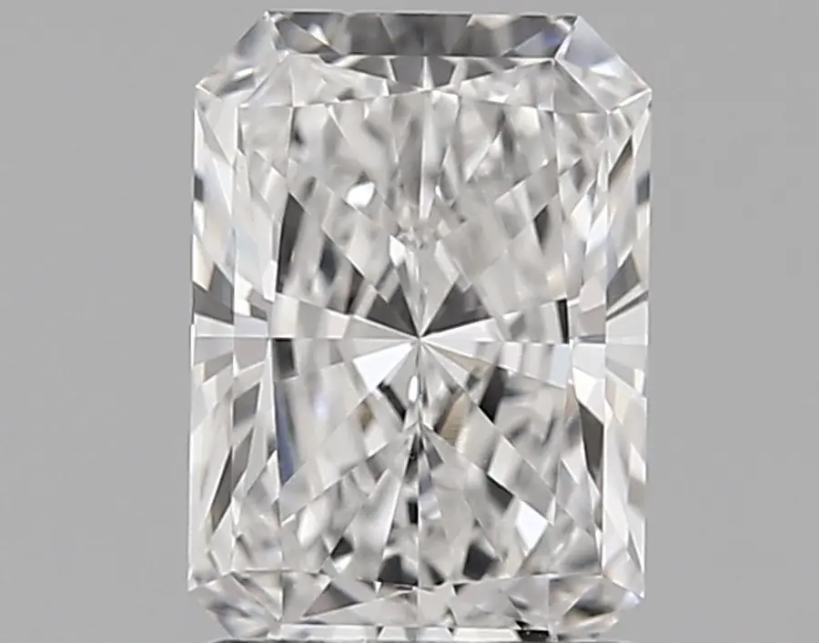 1.32ct E VVS2 Radiant (IGI)