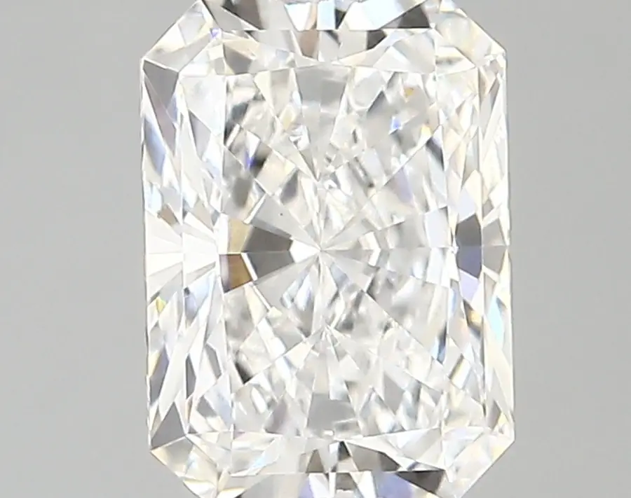 1.21ct E VVS2 Radiant (IGI)