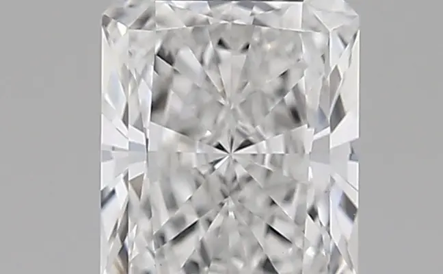 1.21ct E VVS2 Radiant (IGI)