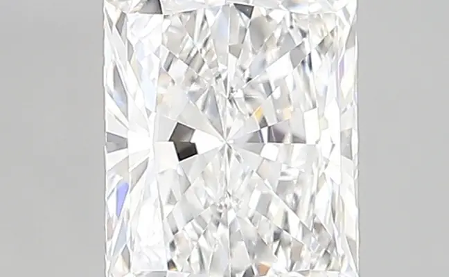 1.15ct E VVS2 Radiant (IGI)