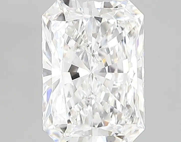 1.15ct E VVS2 Radiant (IGI)