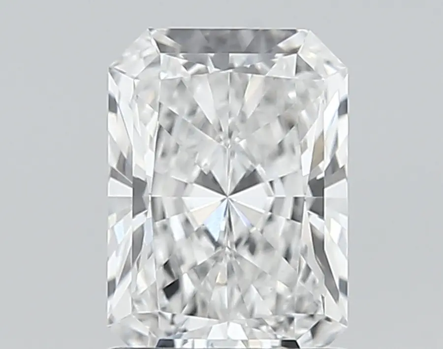 1.15ct E VVS2 Radiant (IGI)