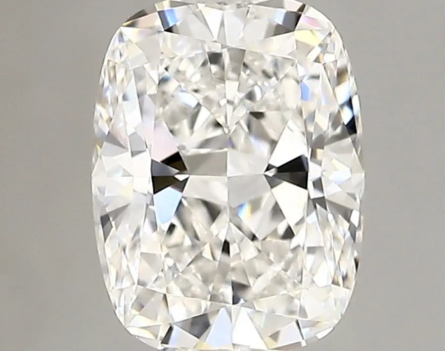 1.15ct E VVS2 Cushion (IGI)