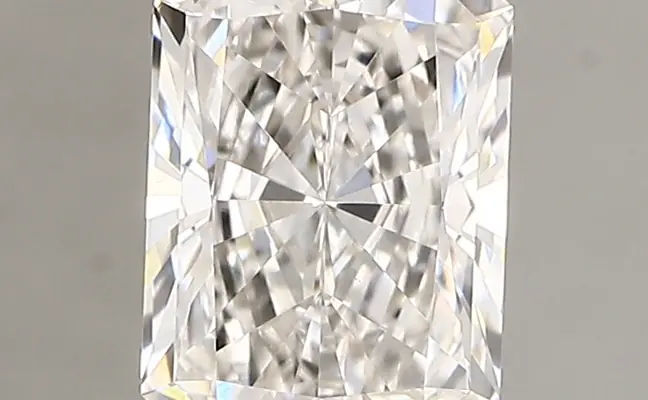 1.09ct E VVS2 Radiant (IGI)
