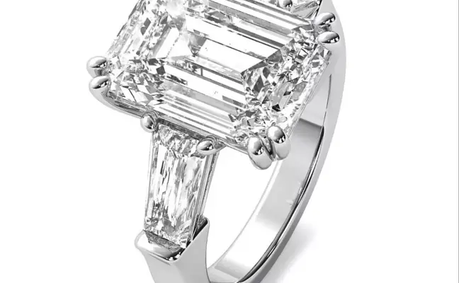 Designer Three Stone 5.65 G VS1 Lab Grown Emerald Cut Baguette Diamond Engagement Ring
