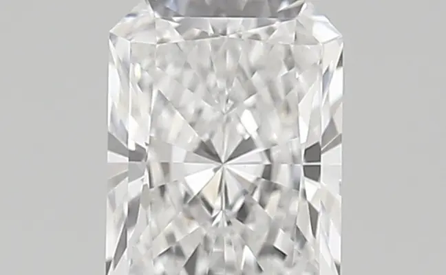 1.07ct E VVS2 Radiant (IGI)