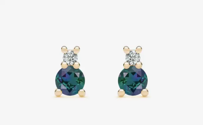 CaratX Solitaire Greenwich Alexandrite & Diamond Earrings Studs