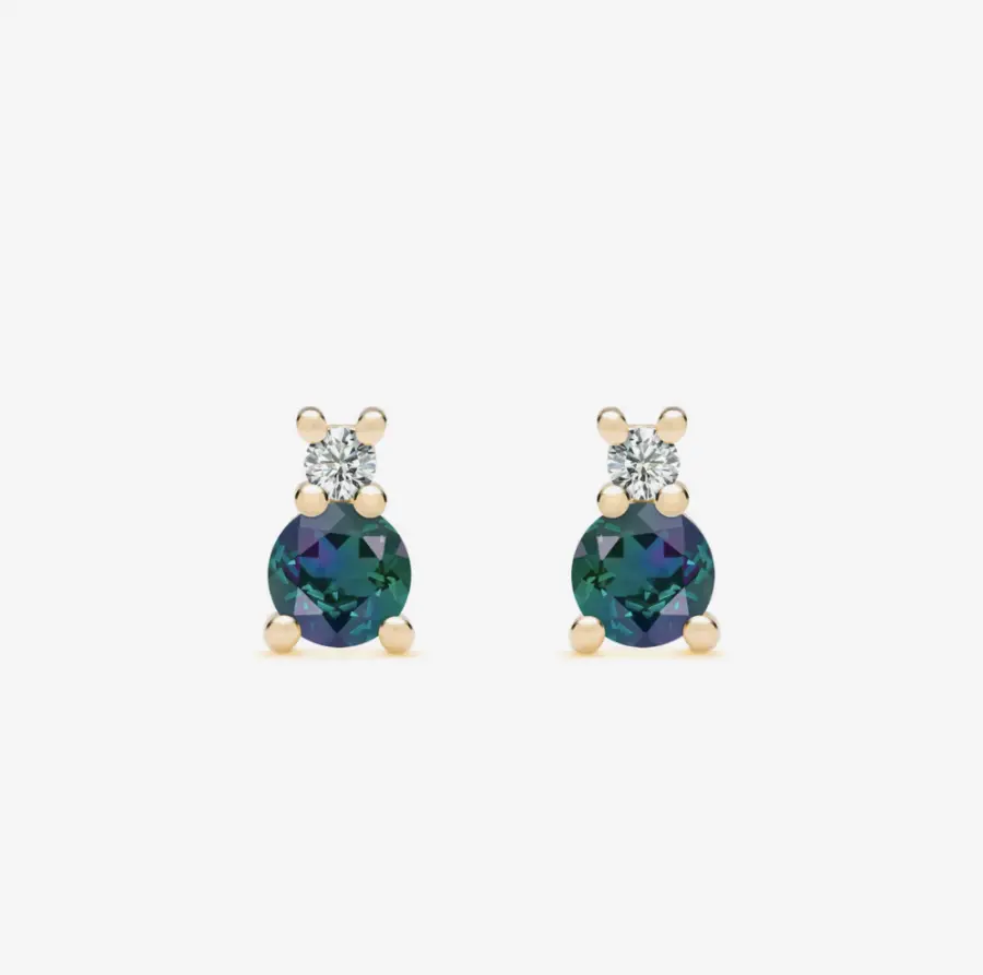 CaratX Solitaire Greenwich Alexandrite & Diamond Earrings Studs