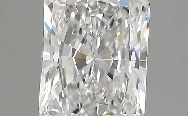 1.04ct D VVS2 Radiant (IGI)