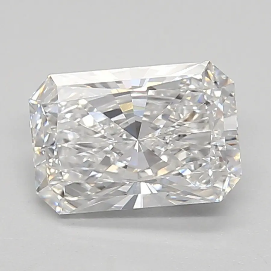 0.99ct E VVS2 Radiant (IGI)
