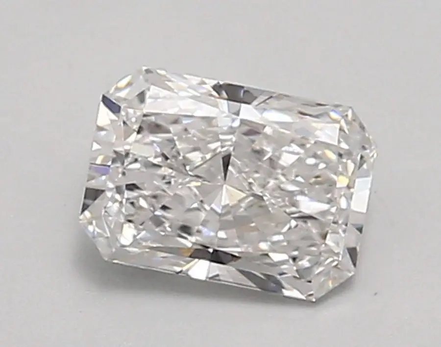 0.99ct D VVS2 Radiant (IGI)