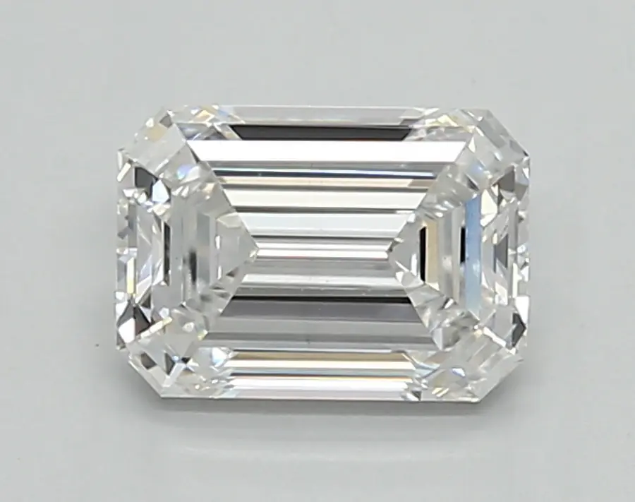 0.99ct E VVS2 Emerald (IGI)