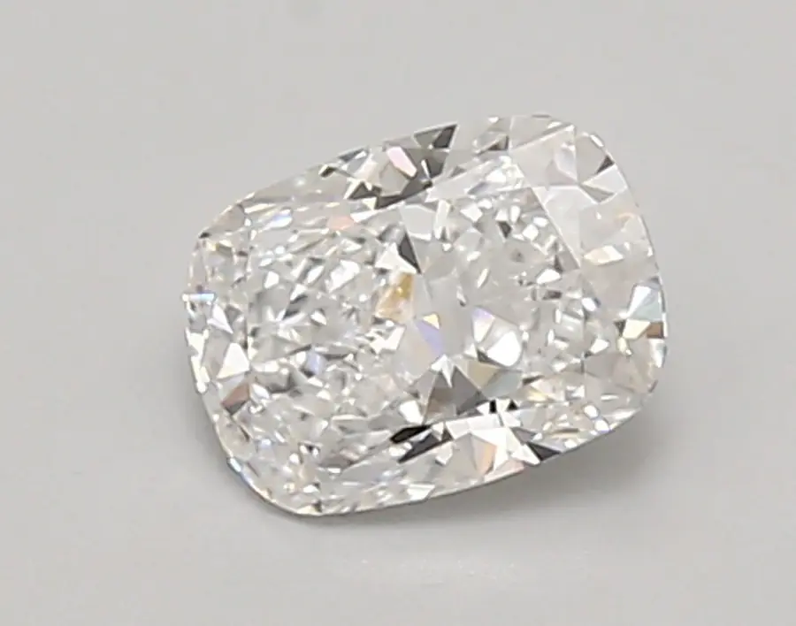 0.97ct D VVS2 Cushion (IGI)