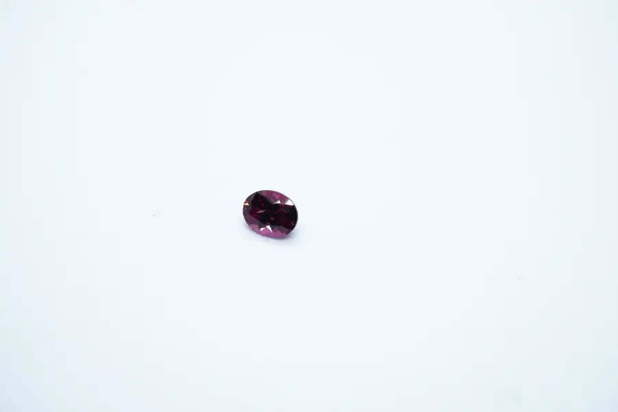 1.15 ct Oval Garnet