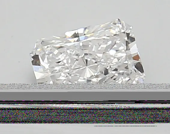 0.96ct E VS1 Radiant (IGI)