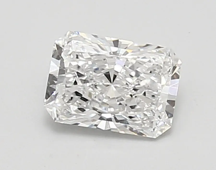 0.96ct D VVS2 Radiant (IGI)