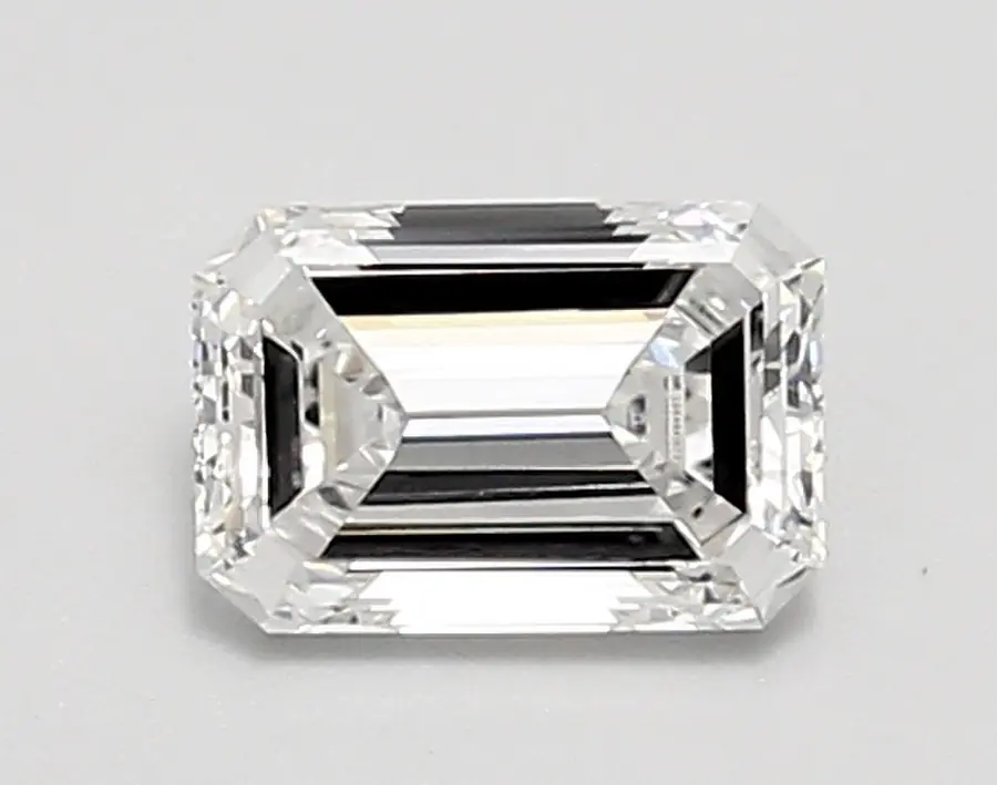 0.96ct E VVS1 Emerald (IGI)