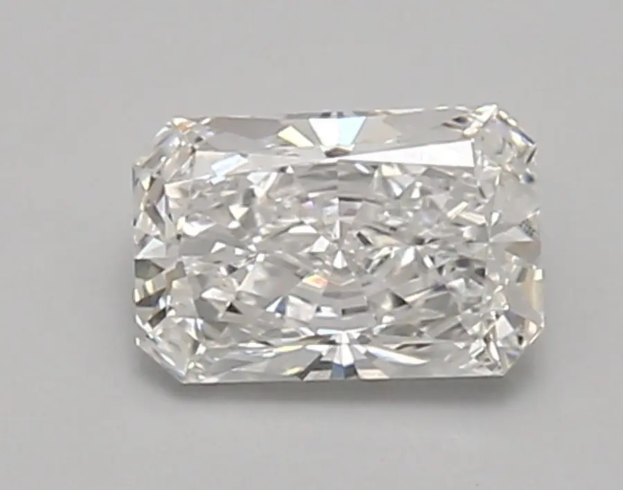 0.95ct E VS1 Radiant (IGI)