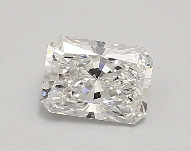 0.95ct E VVS2 Radiant (IGI)