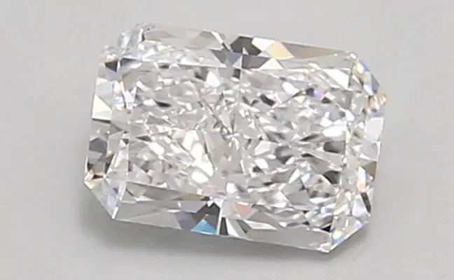 0.95ct D VVS2 Radiant (IGI)