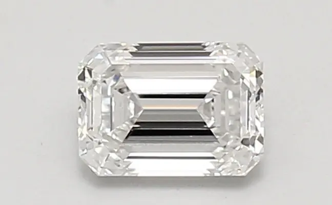 0.95ct E VVS2 Emerald (IGI)
