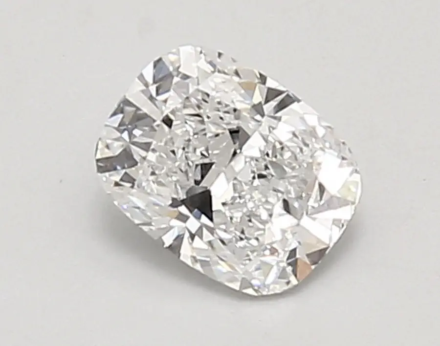 0.95ct D VVS1 Cushion (IGI)