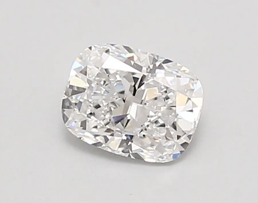 0.95ct D VVS2 Cushion (IGI)