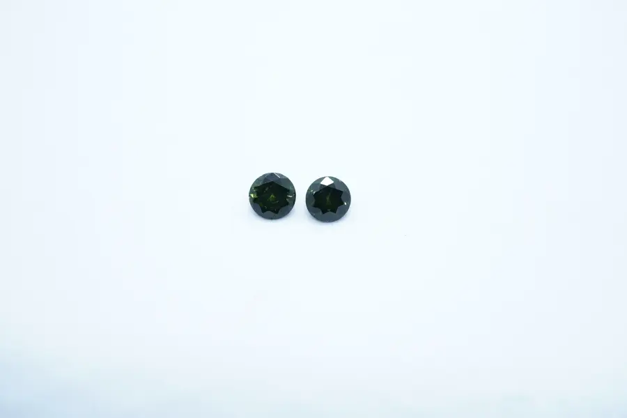 2.40 ct Round Green Zircon Pair