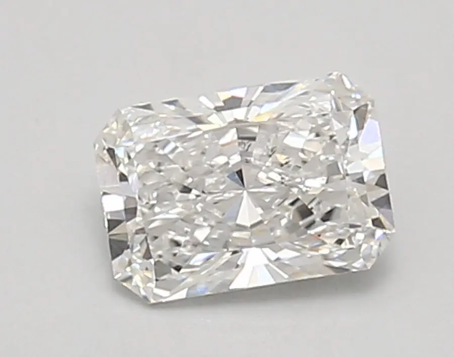 0.94ct E VS1 Radiant (IGI)
