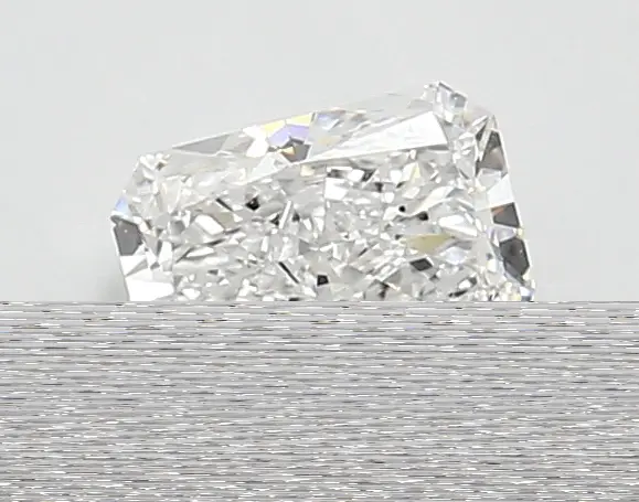 0.94ct D VS2 Radiant (IGI)