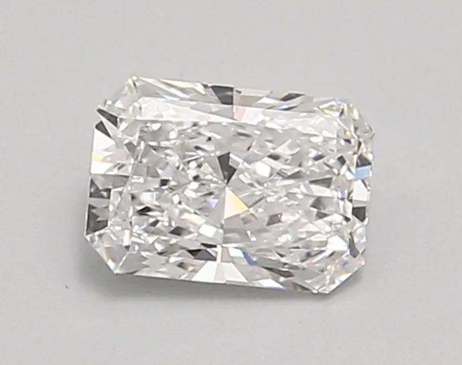0.94ct D VVS2 Radiant (IGI)